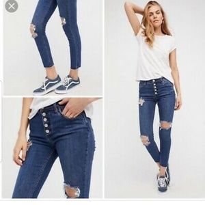 Free People Raw Hem Skinny Jeans size 26
